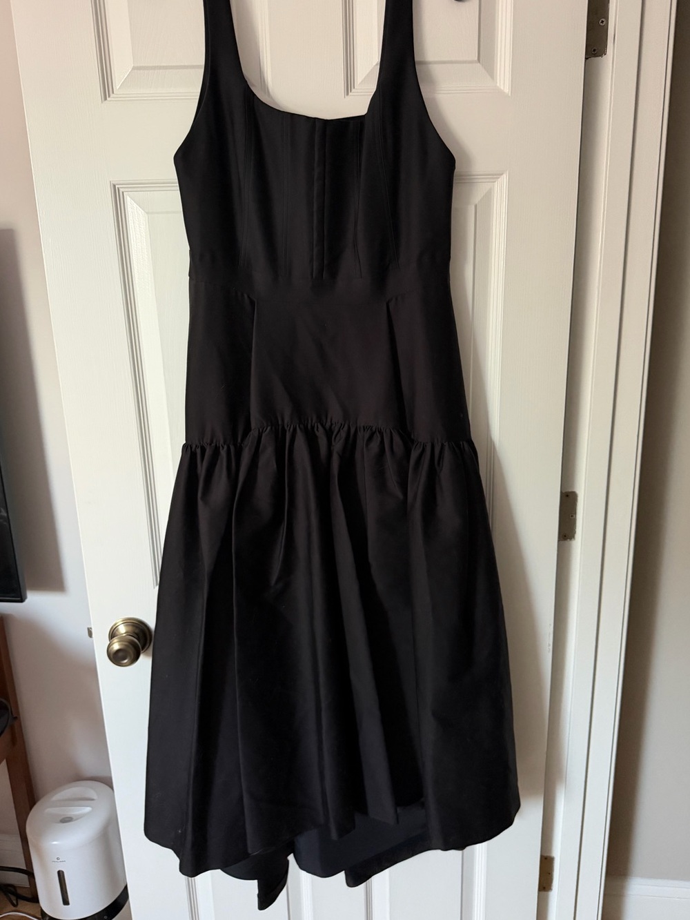Alice and Olivia Elegant Black Midi Dress